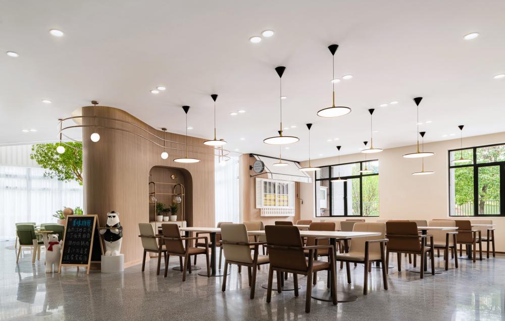 活动区／客厅／饭厅