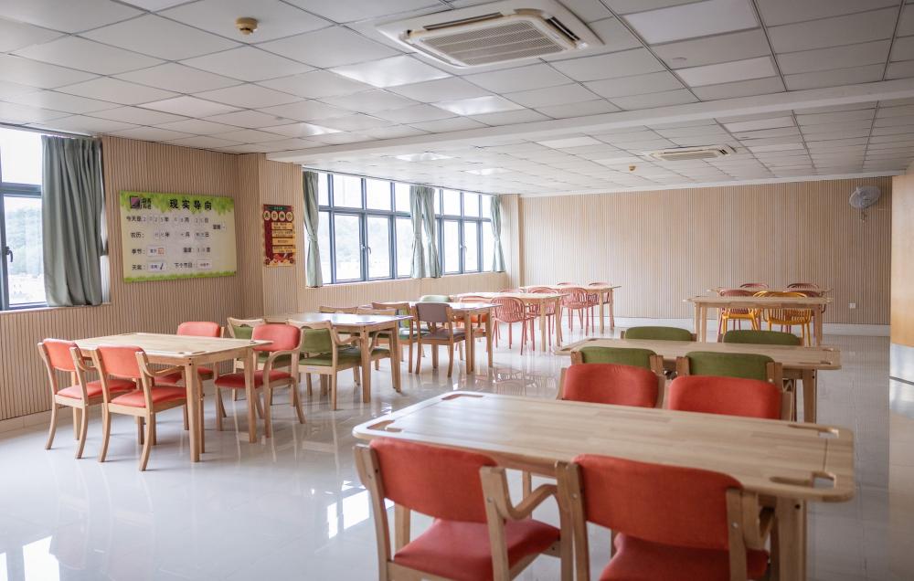 活動區／客廳／飯廳