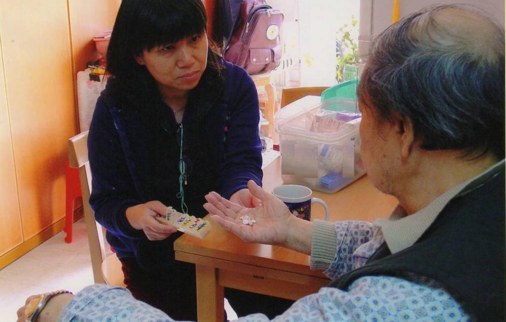 护理服务及或个人照顾服务