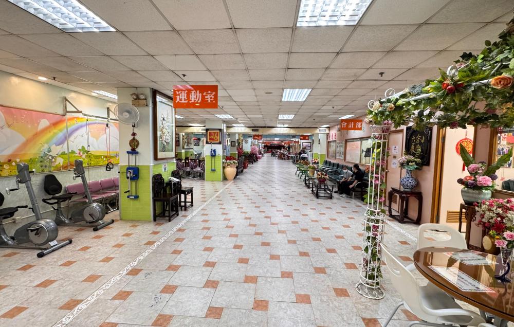 活动区／客厅／饭厅