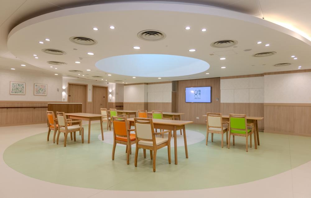 活动区／客厅／饭厅