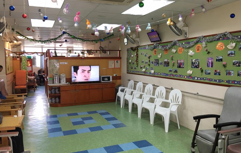 活动区／客厅／饭厅