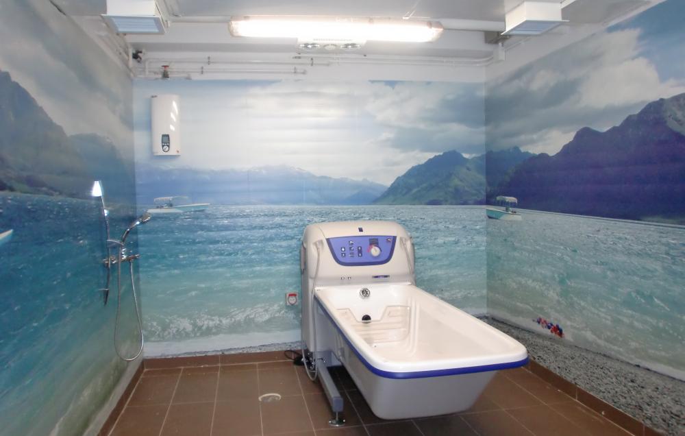 Washroom / Bathroom